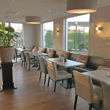 Ferienhaus Holiday Comfort Plus.4 *